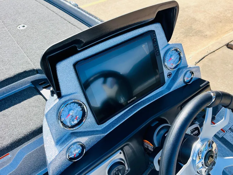 Slide: The Image of 2025 Nitro Z21 XL Pro boat dashboard with modern gauges and touchscreen display. - 41