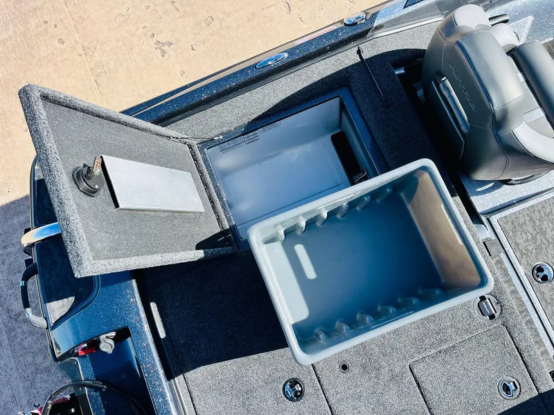 Slide: The Image of Nitro Z21 XL Pro 2025 - 52