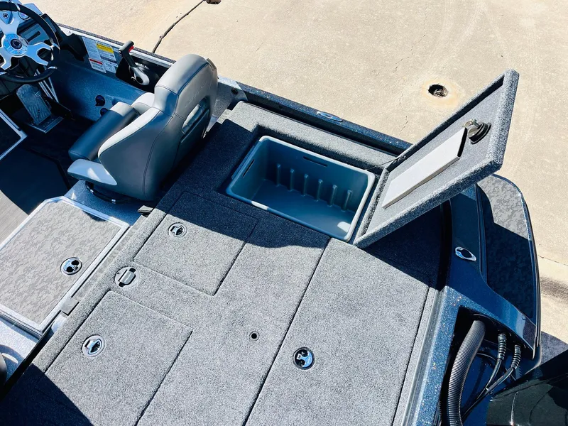 Slide: The Image of Nitro Z21 XL Pro 2025 - 54