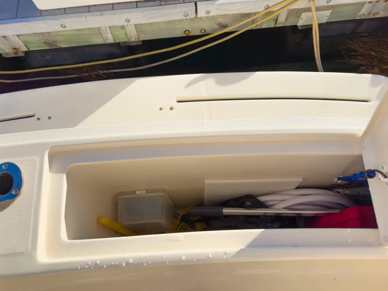 Slide: The Image of Mainship 34 Trawler 2005 - 66