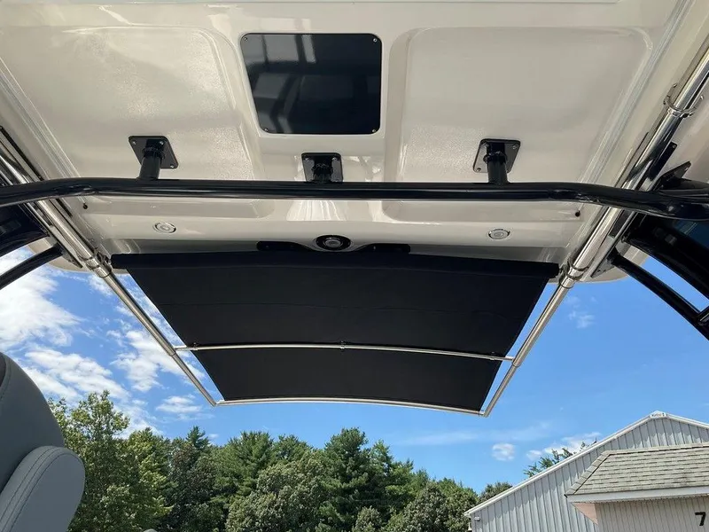 Slide: The Image of Chaparral 310 OSX 2025 - 106