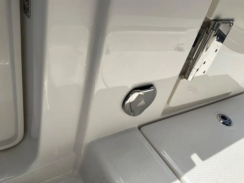 Slide: The Image of Chaparral 310 OSX 2025 - 107