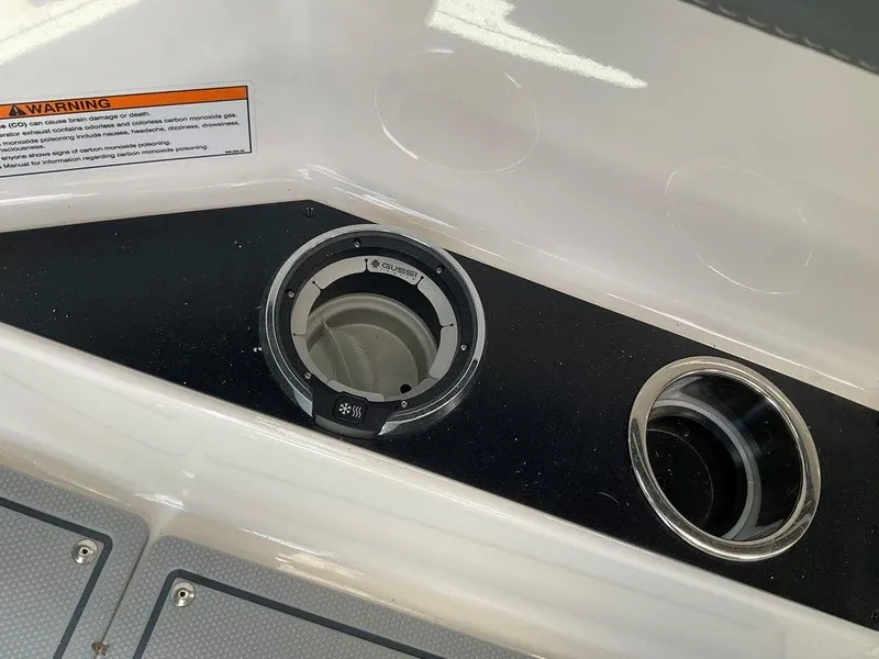 Slide: The Image of Chaparral 310 OSX 2025 - 119