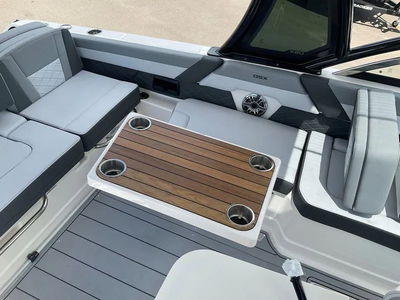 Slide: The Image of Chaparral 310 OSX 2025 - 65