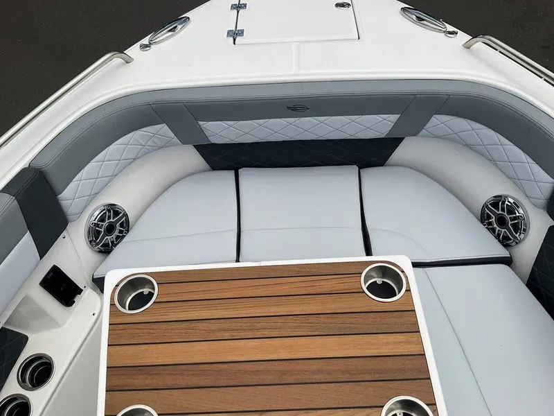 Slide: The Image of Chaparral 310 OSX 2025 - 70