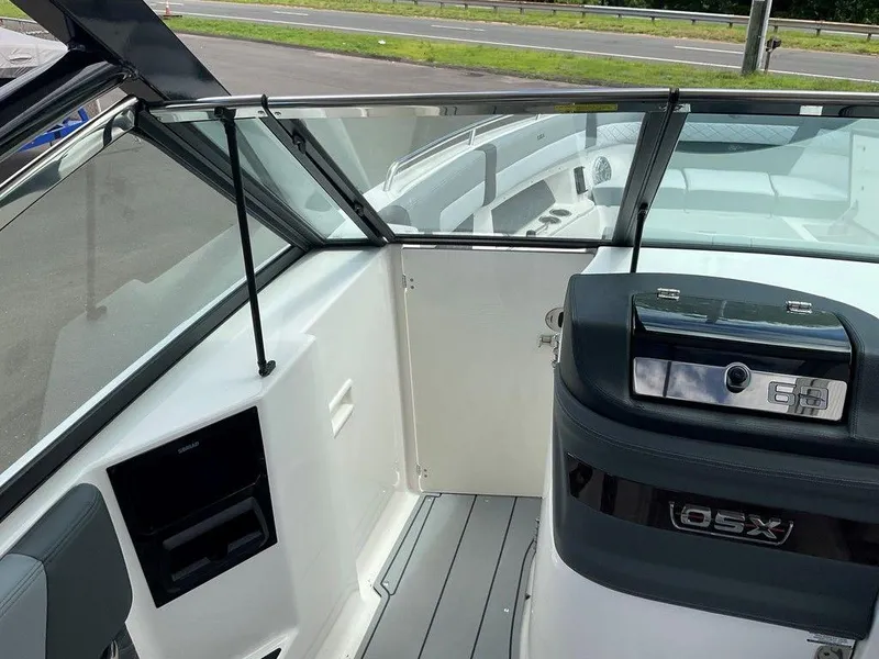 Slide: The Image of Chaparral 310 OSX 2025 - 76