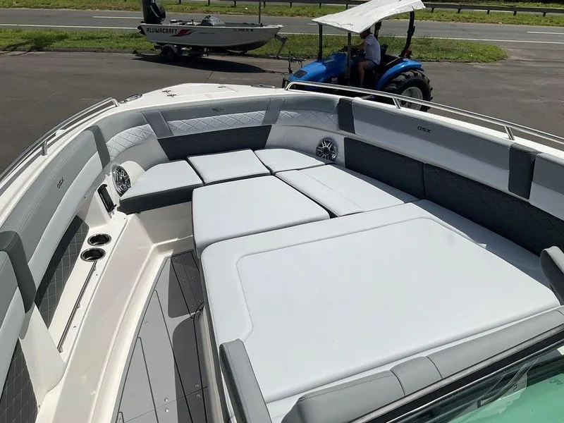 Slide: The Image of Chaparral 310 OSX 2025 - 83