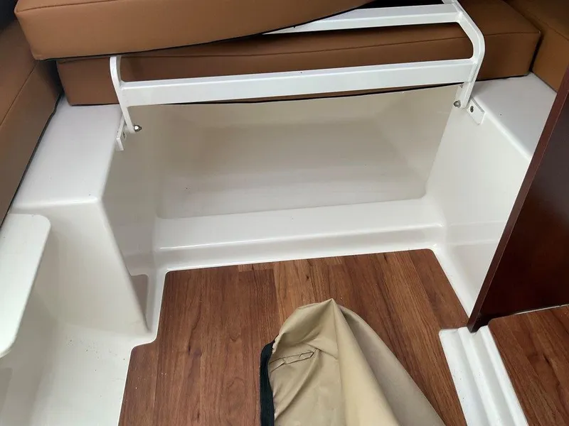 Slide: The Image of Chaparral 310 OSX 2025 - 87