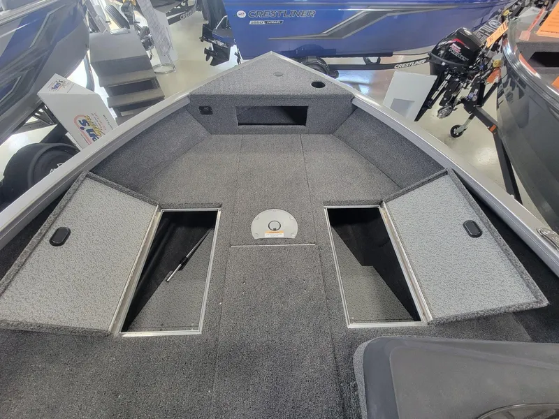 Slide: The Image of Crestliner 1650 HAWK SC 2025 - 10