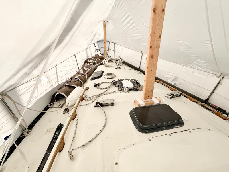 Slide: The Image of C&C 33 mkII 1985 - 30