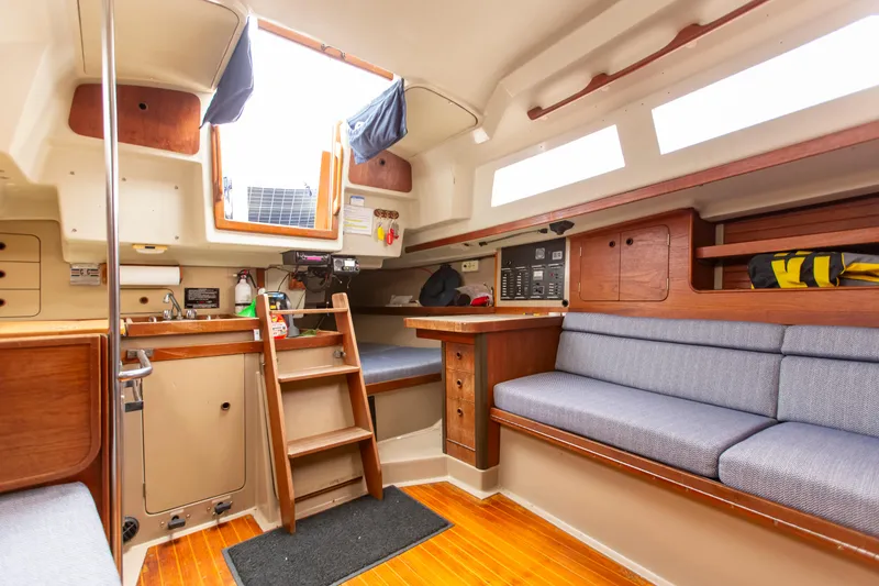 Slide: The Image of C&C 33 mkII 1985 - 44