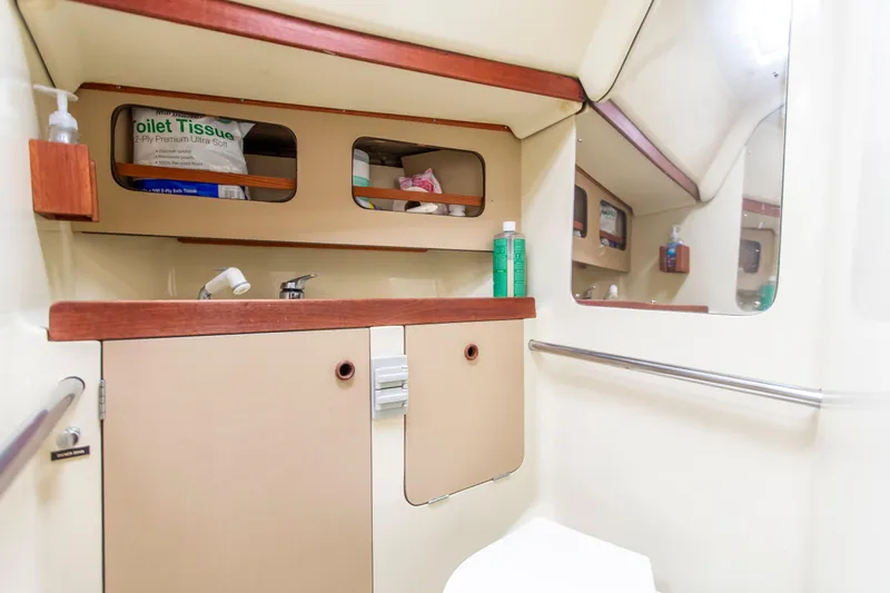 Slide: The Image of C&C 33 mkII 1985 - 49