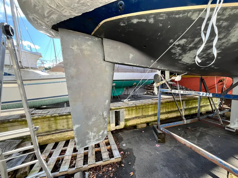 Slide: The Image of C&C 33 mkII 1985 - 5