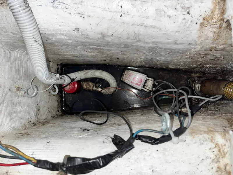 Slide: The Image of C&C 33 mkII 1985 - 55