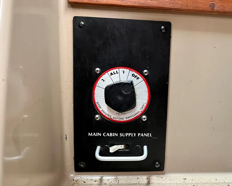 Slide: The Image of C&C 33 mkII 1985 - 56