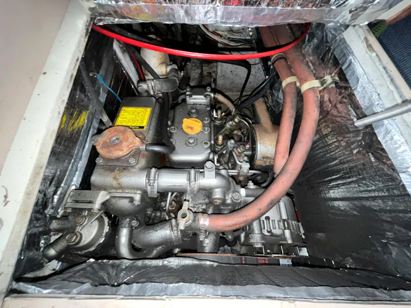 Slide: The Image of C&C 33 mkII 1985 - 57