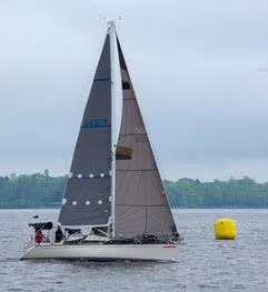 Slide: The Image of C&C 33 mkII 1985 - 6