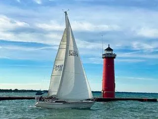 Slide: The Image of C&C 33 mkII 1985 - 7