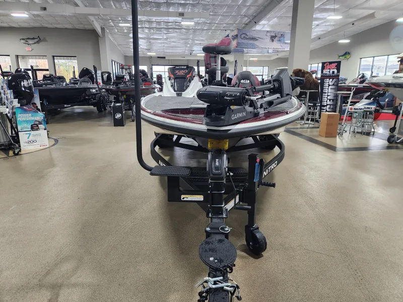 Slide: The Image of 2025 Nitro Z20 XL Pro boat displayed in showroom, front view. - 9