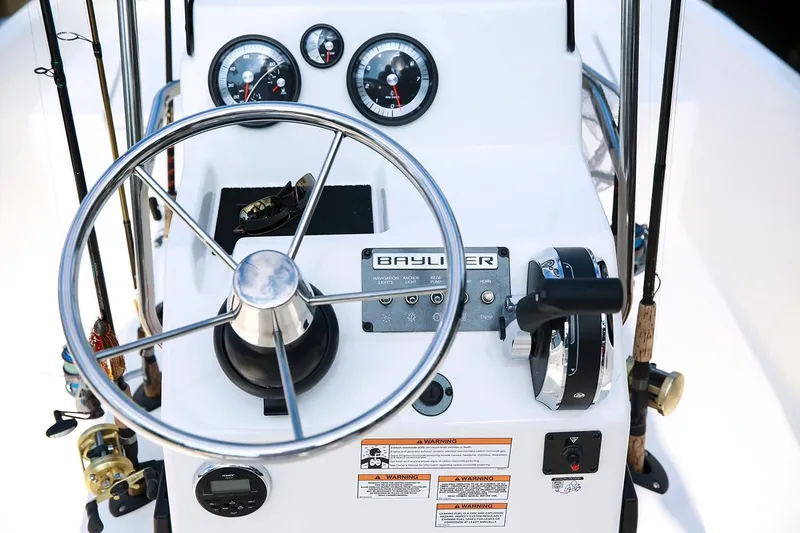 Slide: The Image of Bayliner Element F16 2018 - 26