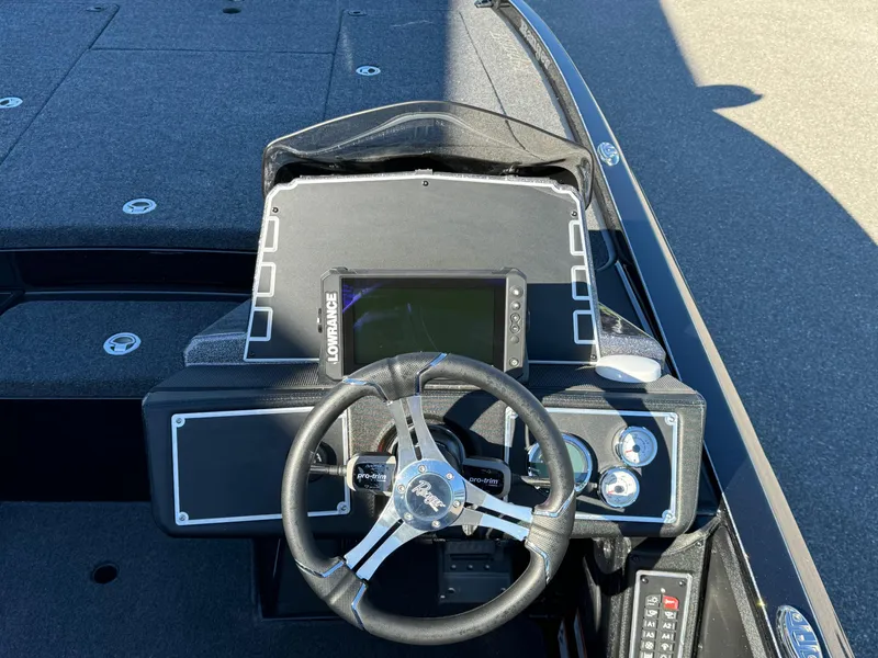 Ranger Rz Interior Ranger RZ 521 2025 for Sale | MarineSource