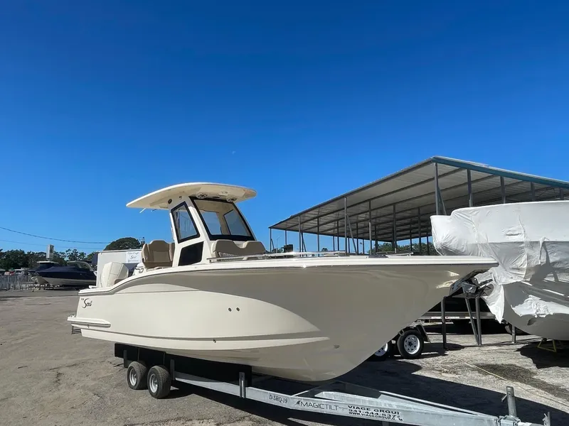 Slide: The Image of Scout 260 LXF 2025 - 2