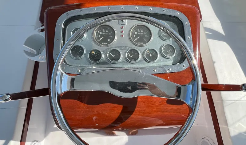 Slide: The Image of Rybovich 45 BIG BLUE - Helm Station - 17