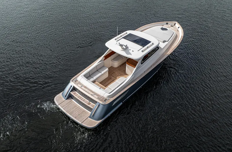 Slide: The Image of Gagliotta Lobster 35 yacht, 2020 model, cruising on open water. - 28