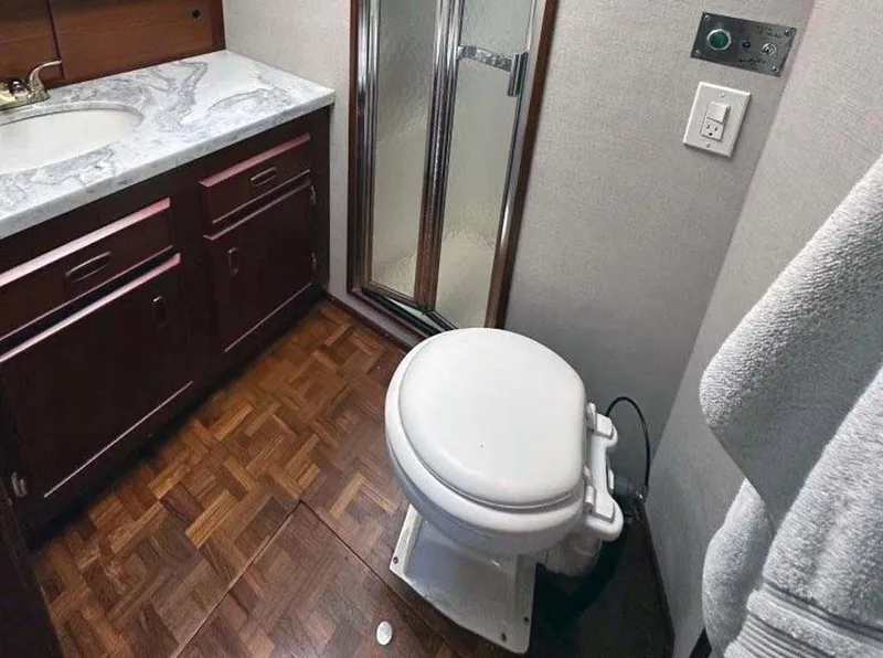 Slide: The Image of Main Head - 17