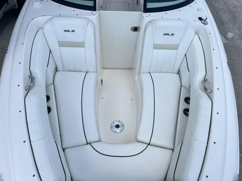 Slide: The Image of Sea Ray 270 SLX 2008 - 20
