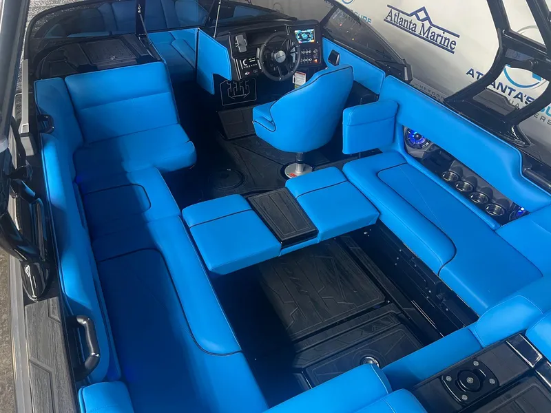 Slide: The Image of Moomba Craz 2025 - 17