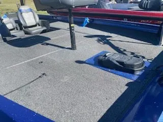 Slide: The Image of Lowe Stinger 175 2017 - 16