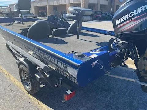 Slide: The Image of Lowe Stinger 175 2017 - 28