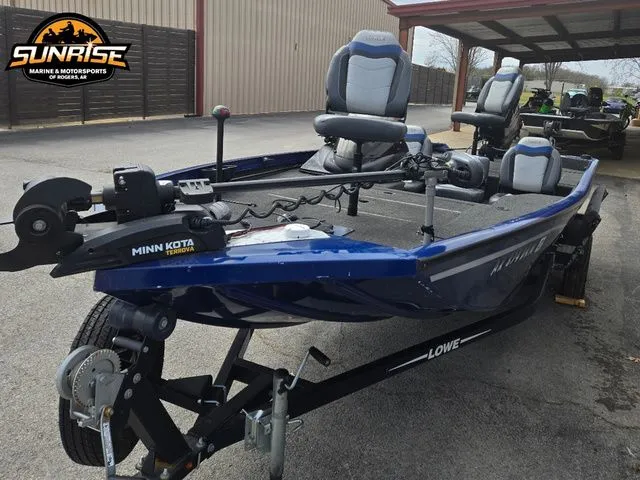 Slide: The Image of Lowe Stinger 175 2017 - 29