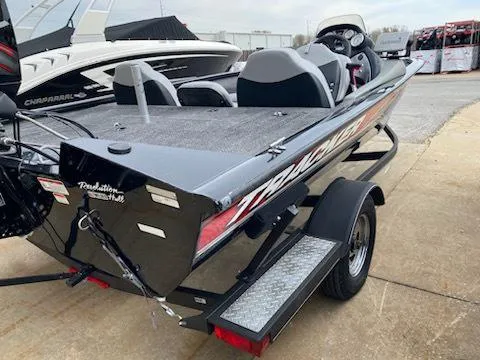 Slide: The Image of Tracker 195 TWX PRO TEAM 2016 - 7