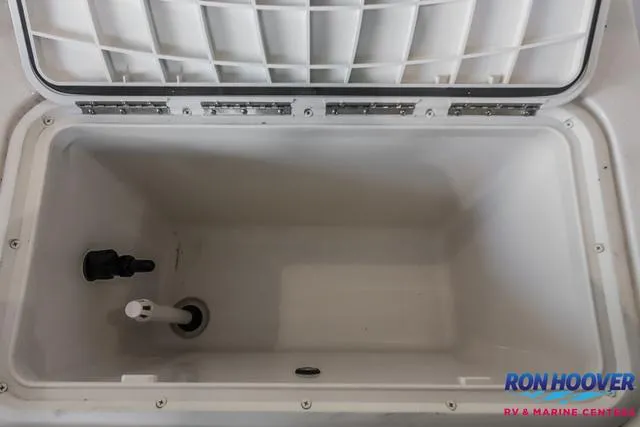 Slide: The Image of Sea Chaser EV180 Sea Skiff 2025 - 23