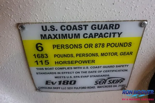 Slide: The Image of Sea Chaser EV180 Sea Skiff 2025 - 24