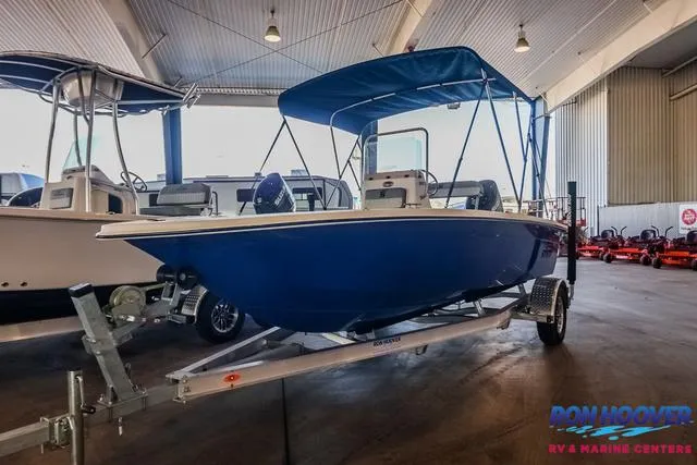 Slide: The Image of Sea Chaser EV180 Sea Skiff 2025 - 4