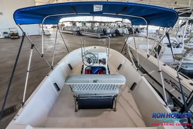 Slide: The Image of Sea Chaser EV180 Sea Skiff 2025 - 9