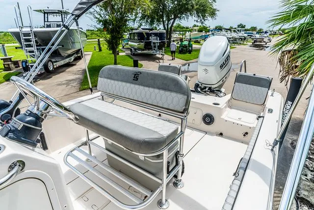 Slide: The Image of Carolina 25 LS 2025 - 10