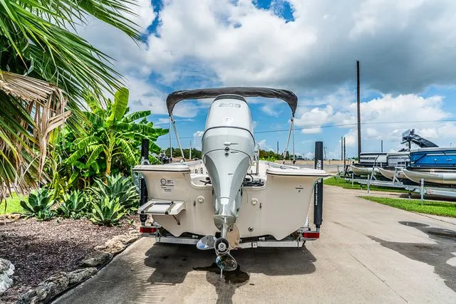 Slide: The Image of Carolina 25 LS 2025 - 4