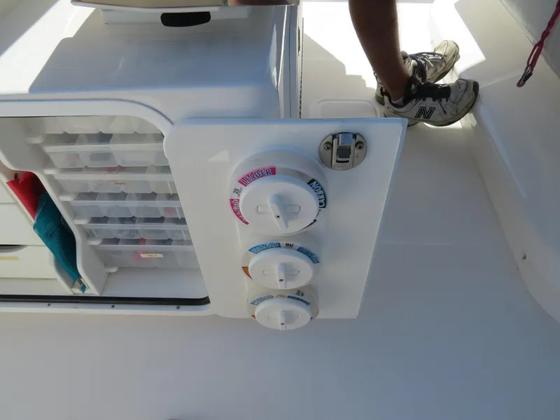 Slide: The Image of Fishing Line storage - 33