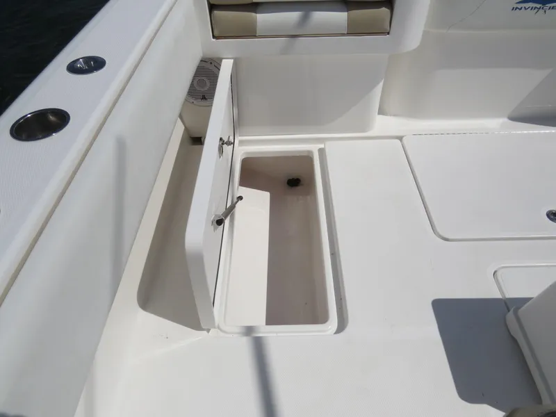 Slide: The Image of fish box - 39