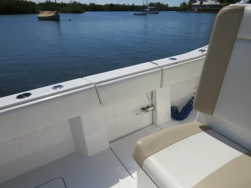 Slide: The Image of Dive door - 41