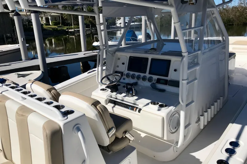 Slide: The Image of Invincible 42 Open Fisherman 2015 - 51