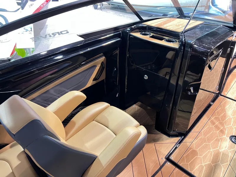 Slide: The Image of Interior of 2025 Yamaha Boats 255XD, featuring sleek design and comfortable seating. - 5