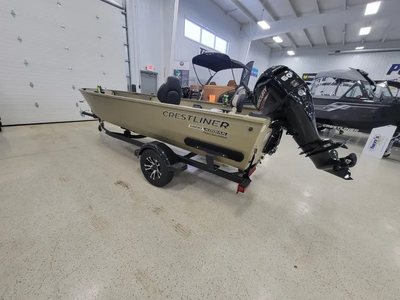 Slide: The Image of Crestliner 1800 Kodiak Tiller 2025 - 6