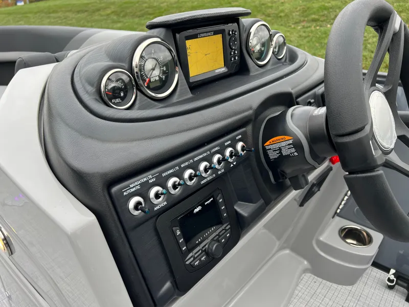 Slide: The Image of Dashboard of 2025 South Bay S224 ENTERTAINER 3.0 with gauges and controls. - 19