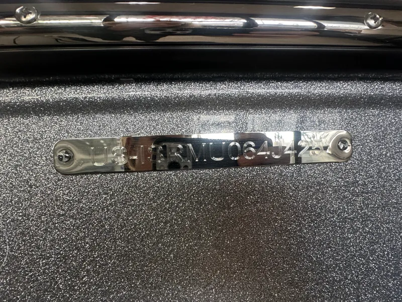 Slide: The Image of 2025 Moomba Max boat identification plate with serial number. - 40