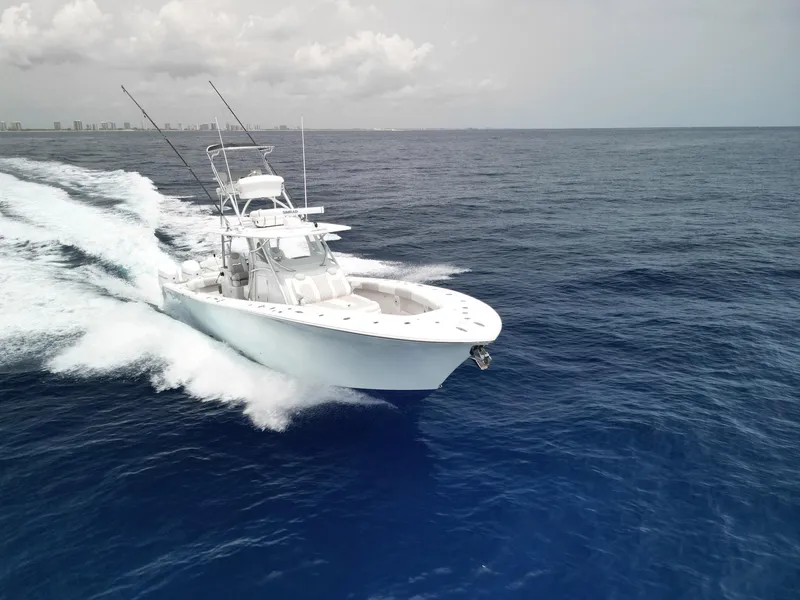 Slide: The Image of 2021 Front Runner 39 Center Console boat cruising on open ocean. - 3